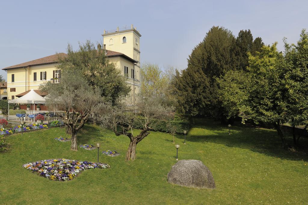 Al Castello Bed And Breakfast Cornate d'Adda Exterior photo